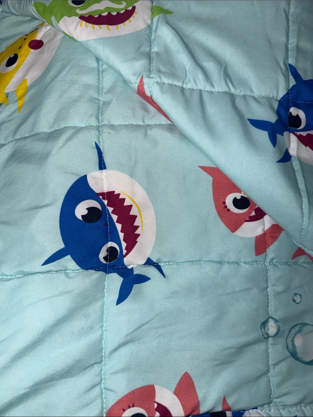 Baby Shark Print Quilted Weighted Blanket - Light Blue